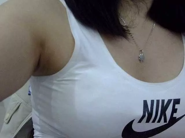 Offline Elizaflower-To on BongaCams