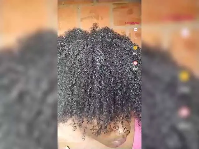 Offline EmiliAddams on BongaCams