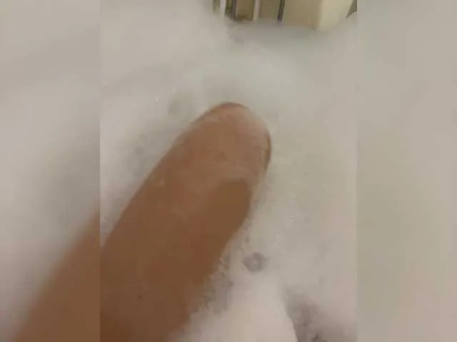 EmilyPure — Delicate flirting and a human attitude 