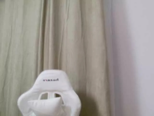 Offline EmilyxJames on BongaCams