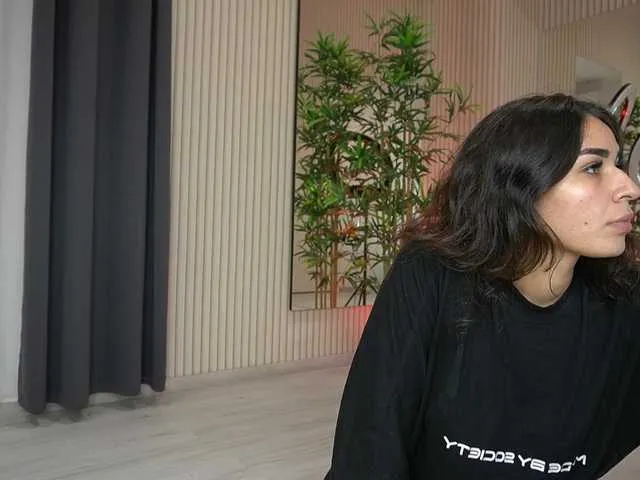 Freechat EmmaBlanco on BongaCams