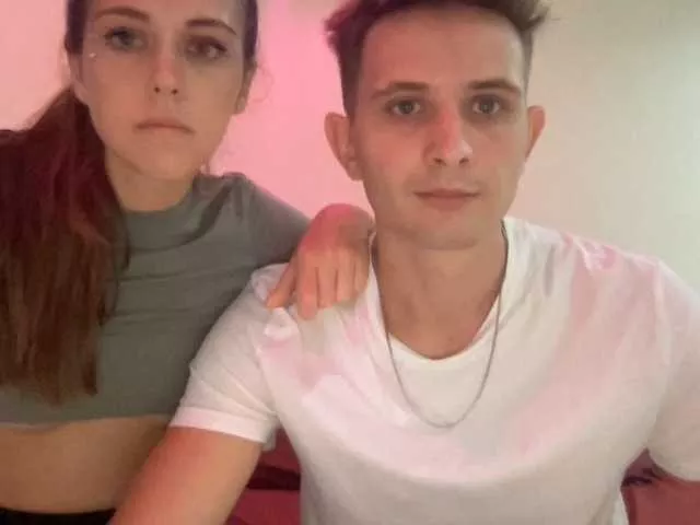 Offline EmmyKrist on BongaCams