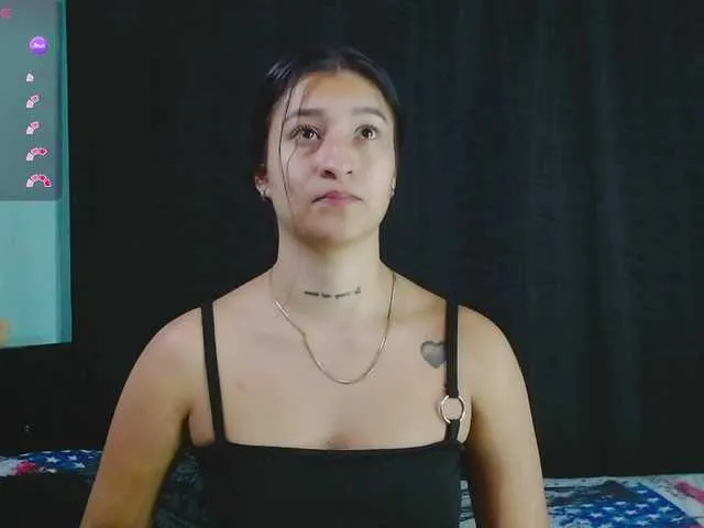 Freechat Evah-lee on BongaCams