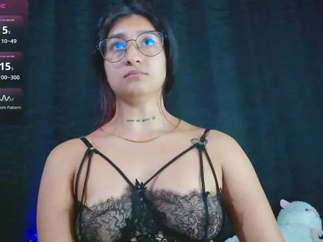 Freechat Evah-lee on BongaCams