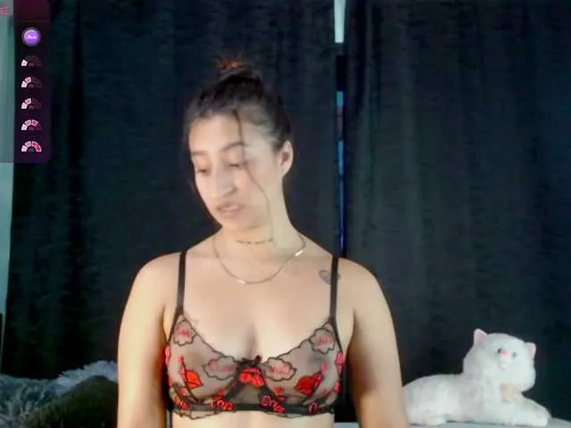 Freechat Evah-lee on BongaCams