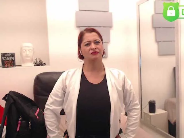 Offline evatwiss on BongaCams