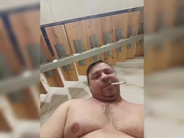 Freechat family2020 on BongaCams