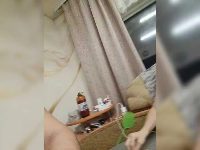 Freechat family2020 on BongaCams