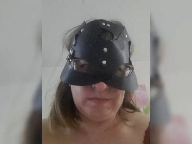 Freechat Fox23 on BongaCams