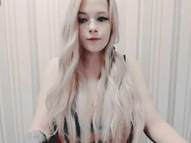 Offline GeraBrown on BongaCams