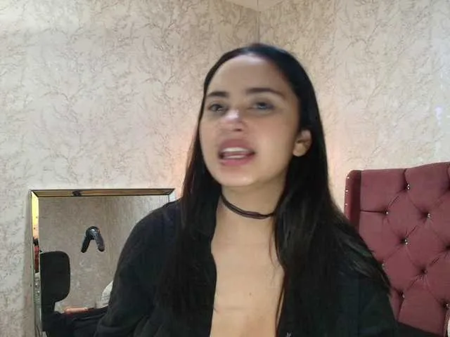 Offline graceblu on BongaCams