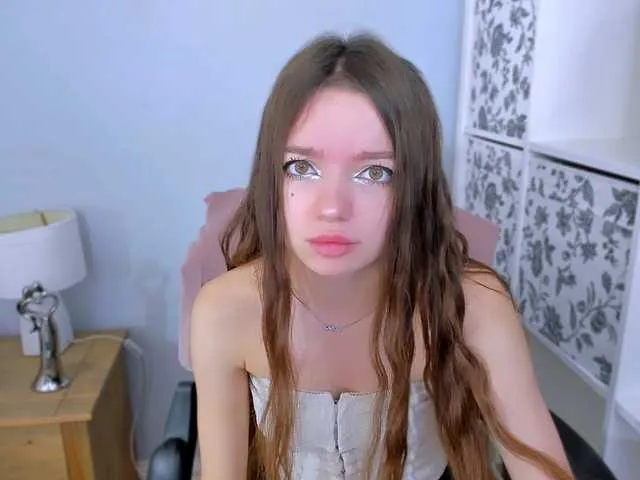 Offline GraceShow on BongaCams