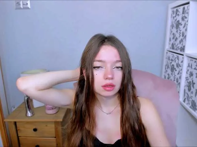 Offline GraceShow on BongaCams