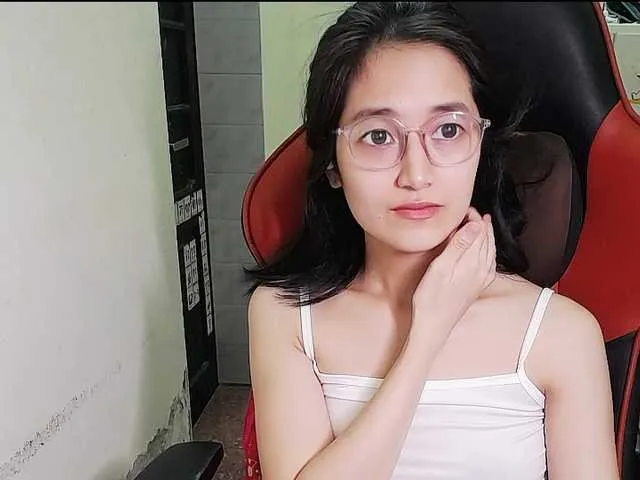 Hana099 on BongaCams