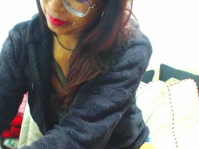 Offline HOTTTSKIN on BongaCams