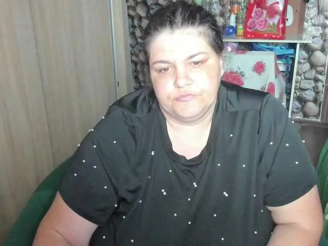 Freechat Ionysexylips69 on BongaCams