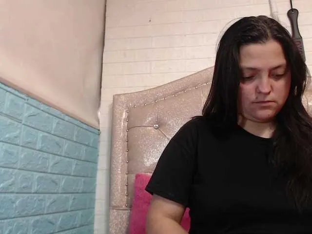 Offline KataleyaStiward on BongaCams