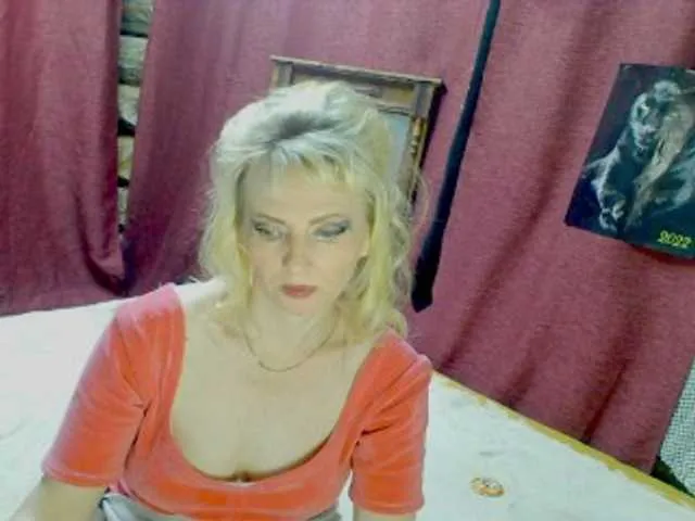 Offline KatrinExcite on BongaCams