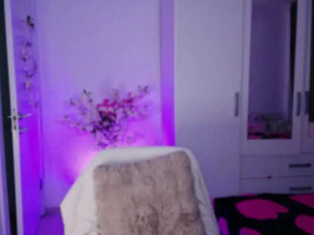 Freechat kaylalaine1 on BongaCams