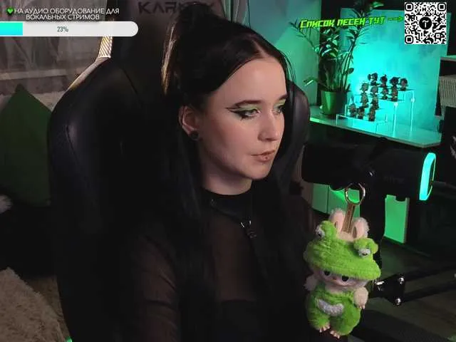 Freechat KiraLiLime on BongaCams