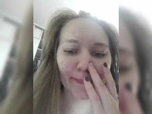 Offline Kisa75 on BongaCams