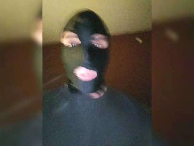 KosmosAndPingvin on BongaCams