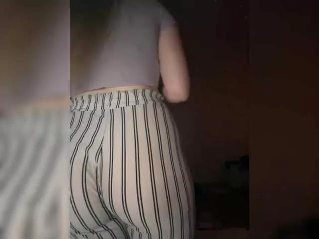 L0lly-D0lly from BongaCams