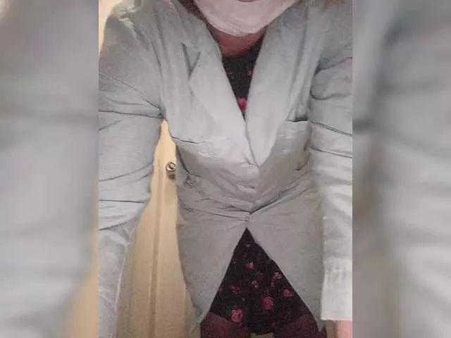 Offline Lady-marshmallows on BongaCams