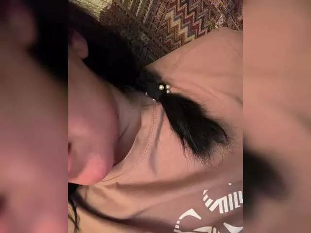 Lalisa from BongaCams