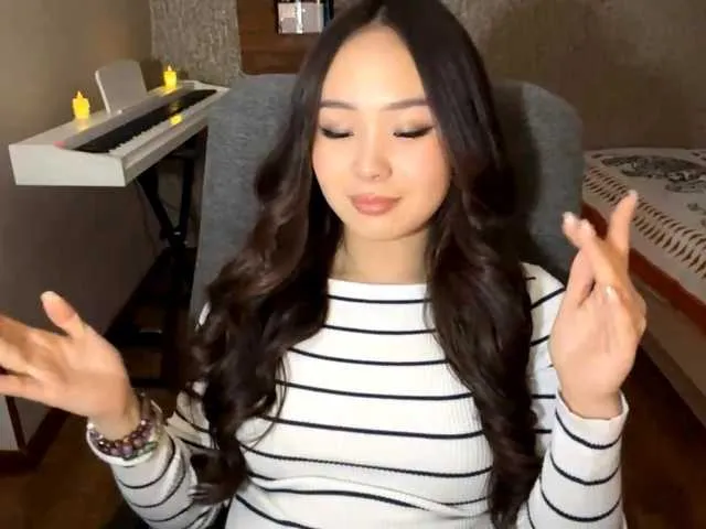 Freechat LatrishaAltigs on BongaCams