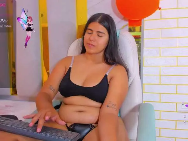 Offline Lia-Ashley on BongaCams