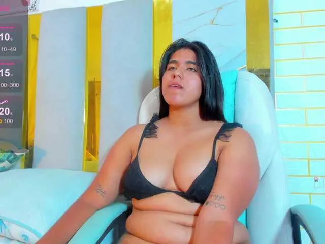 Offline Lia-Ashley on BongaCams