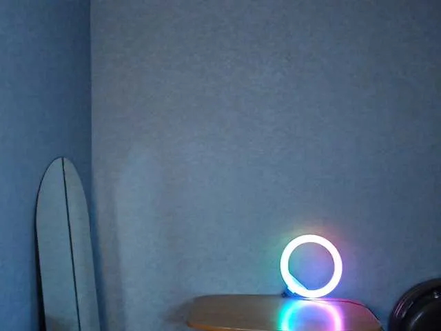 Offline LindaElosiMilf on BongaCams