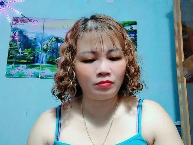 Linhanhsex2k on BongaCams