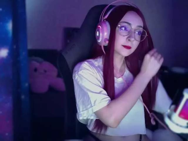 LollyGirlMoon from BongaCams