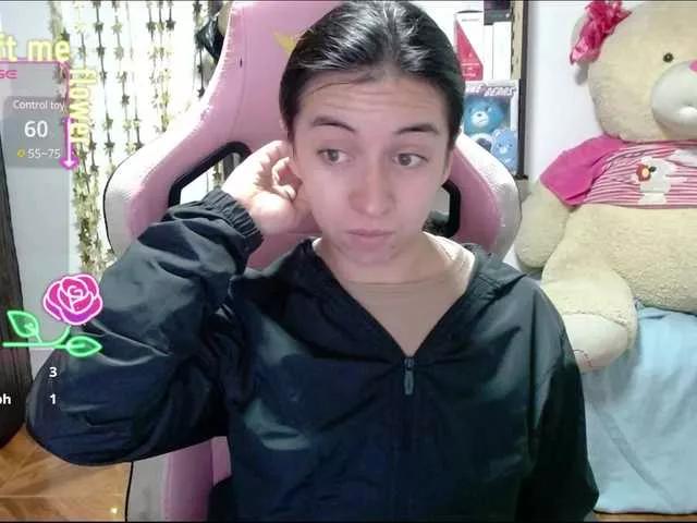 Maggie-Fox from BongaCams