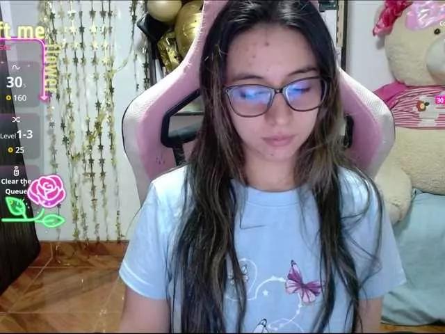 Maggie-Fox from BongaCams