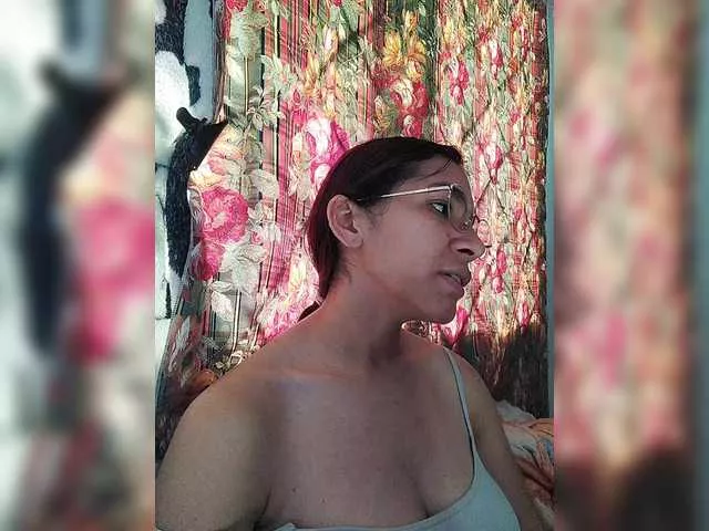 Freechat maky-davis on BongaCams