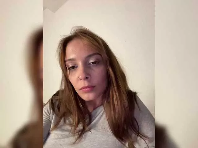 Offline Maribett on BongaCams