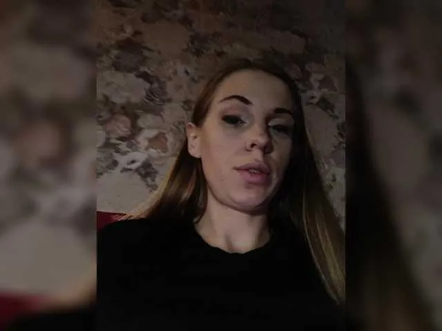 Offline Marina-9819 on BongaCams