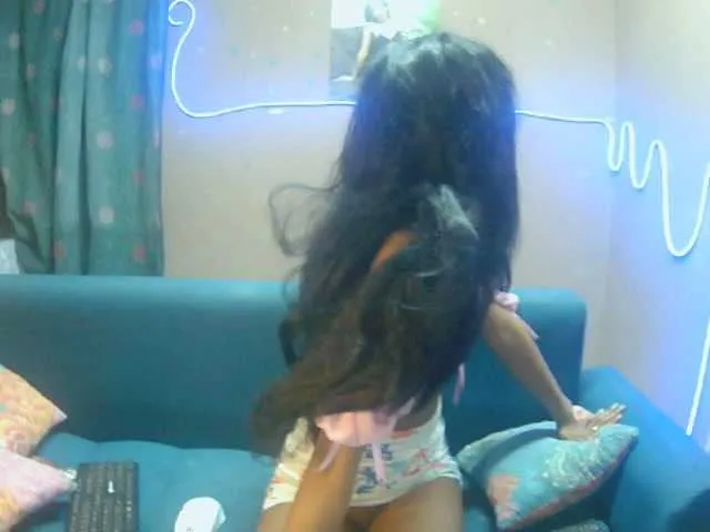 Offline Marinahgrey on BongaCams