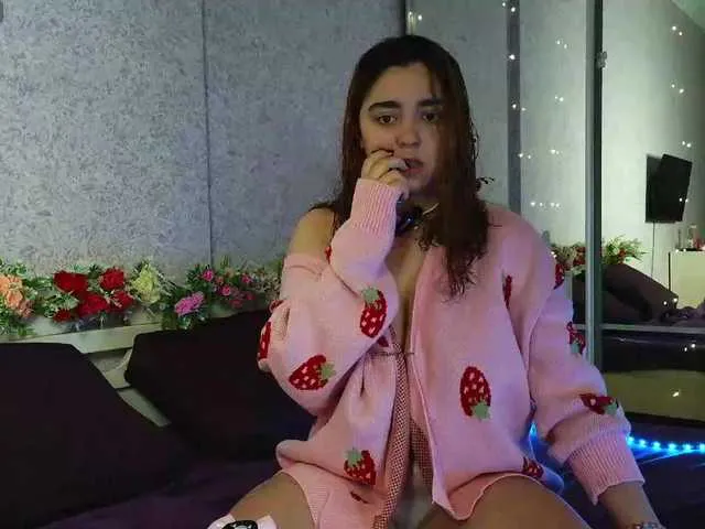 Offline Mary-Mee on BongaCams