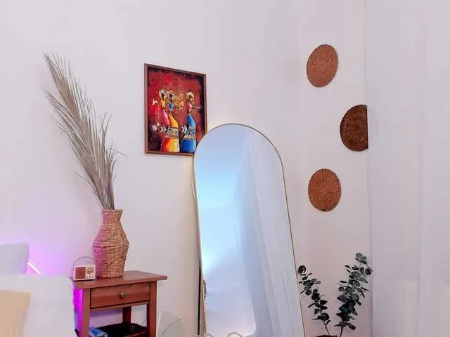 Offline MaryFrosty on BongaCams