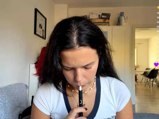 Offline MerleRusson on BongaCams