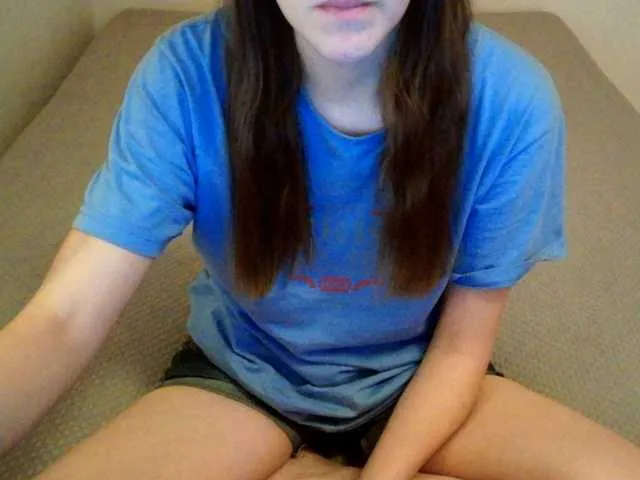 Offline mikkirsan1 on BongaCams