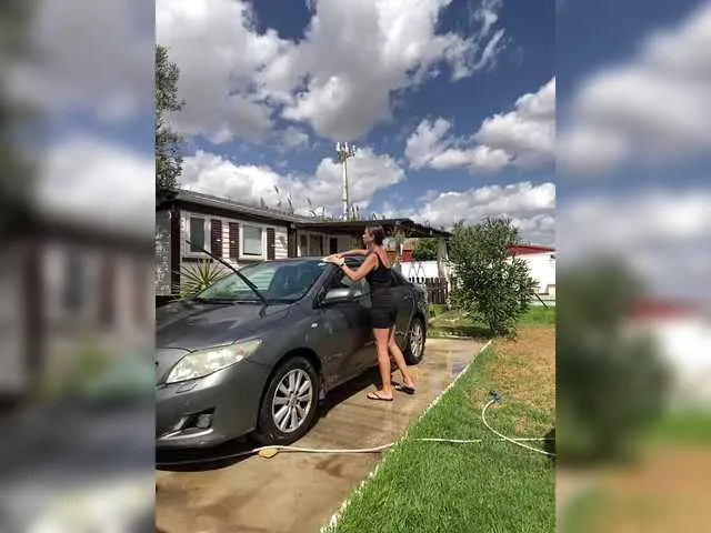 Freechat MilkaMilfMilka on BongaCams