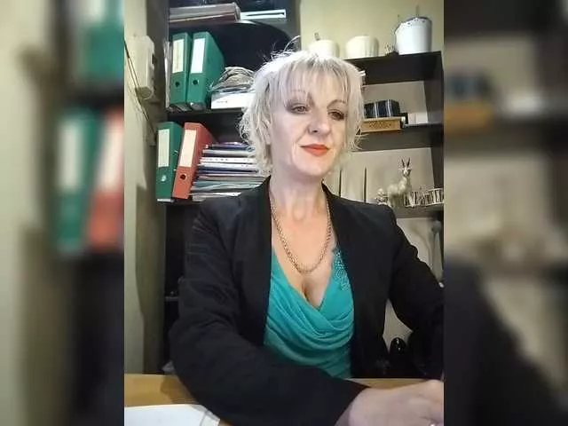 Offline Nadin-slut on BongaCams