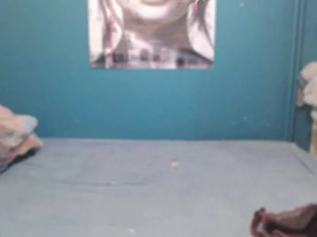 Offline NADINNNE on BongaCams