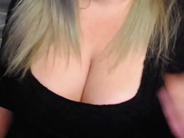 Freechat Nimphotease on BongaCams