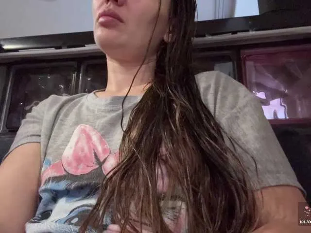 Offline No-Face-Guy on BongaCams